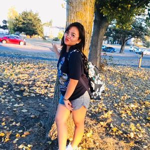 Meet your Posher, Clarisse